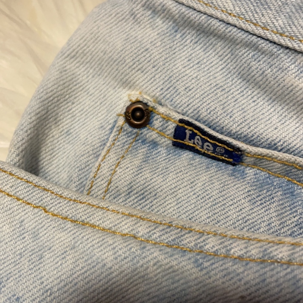Vintage lee cut off Jean shorts - Picture 8 of 10